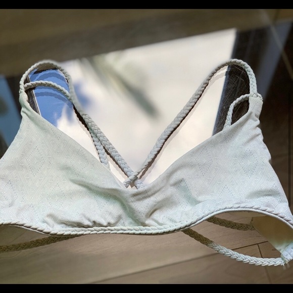 Frankie’s Bikinis Kaia Set - Picture 3 of 5